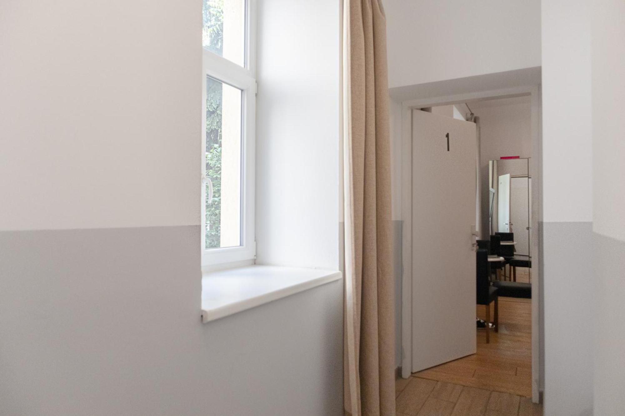 Relaxing 2-Bed Apartment For Extended Visits Wien Eksteriør bilde